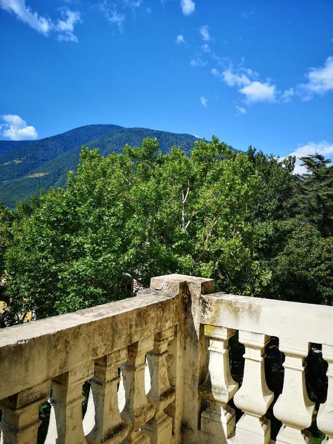 Spazioso E Accogliente Nel Centro Di Merano Exterior photo
